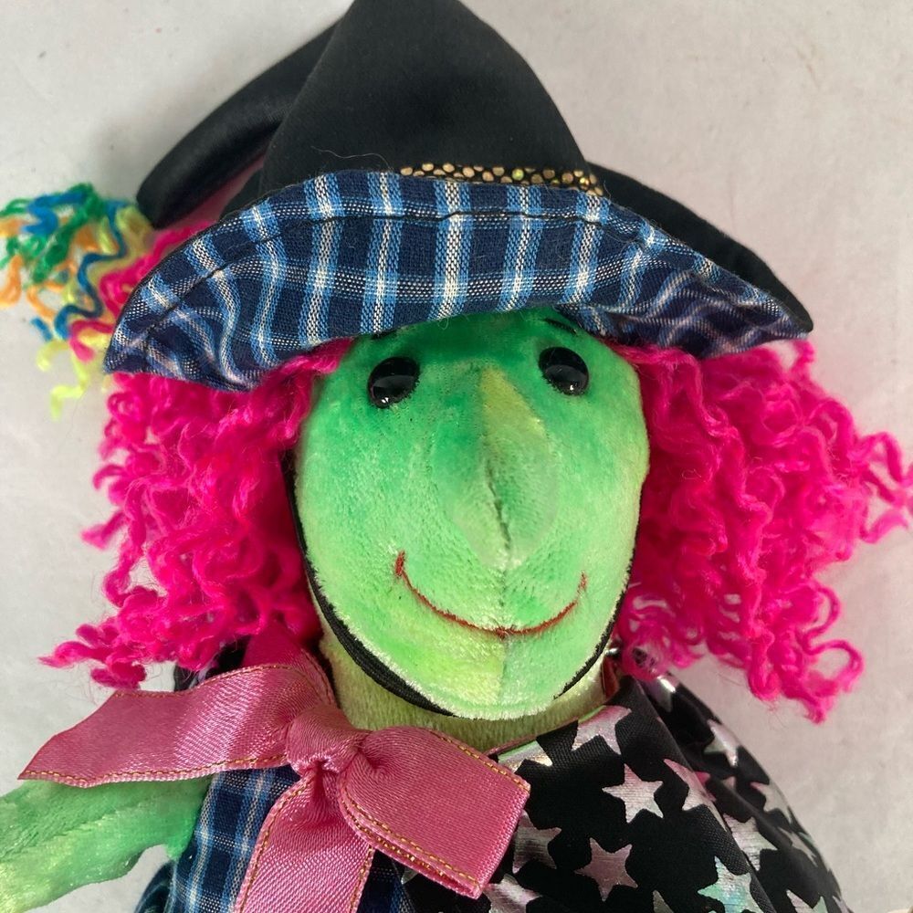 Scary the Witch 2000- TY Beanie Baby Retired Halloween Fall Plush Toy Hag Wiccan - Picture 4 of 10